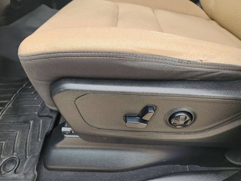 Used 2019 RAM 1500 Big Horn AWD/4WD image 25