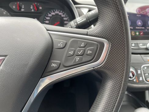 Used 2023 Chevrolet Malibu LT FWD image 28
