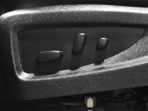 Used 2017 Chevrolet Tahoe Premier image 4