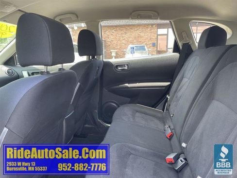 Used 2015 Nissan Rogue S w/ Convenience Package AWD/4WD image 12