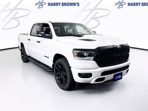 Used 2024 RAM 1500 Laramie AWD/4WD image 27