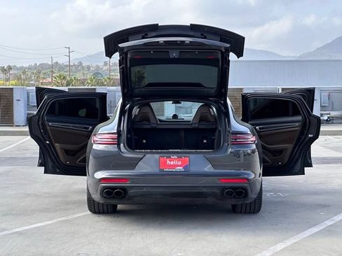 Used 2017 Porsche Panamera Turbo w/ Sport Package AWD/4WD image 26