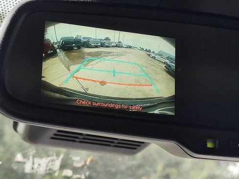 Used 2018 Toyota C-HR XLE FWD image 33