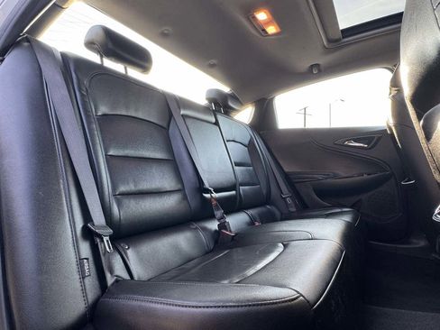 Used 2020 Chevrolet Malibu Premier FWD image 35