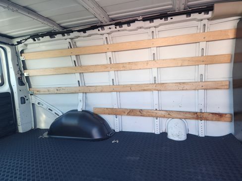 Used 2024 Chevrolet Express 2500 w/ Driver Convenience Package image 15