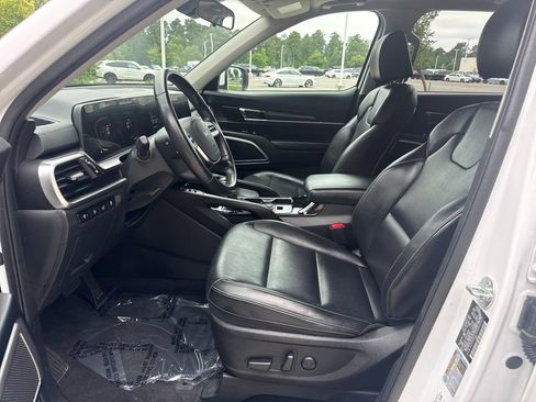 Used 2025 Kia Telluride S AWD/4WD image 12
