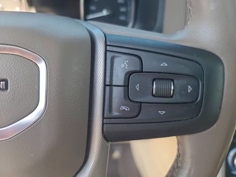 Used 2021 GMC Yukon XL Denali w/ Denali Premium Package image 20