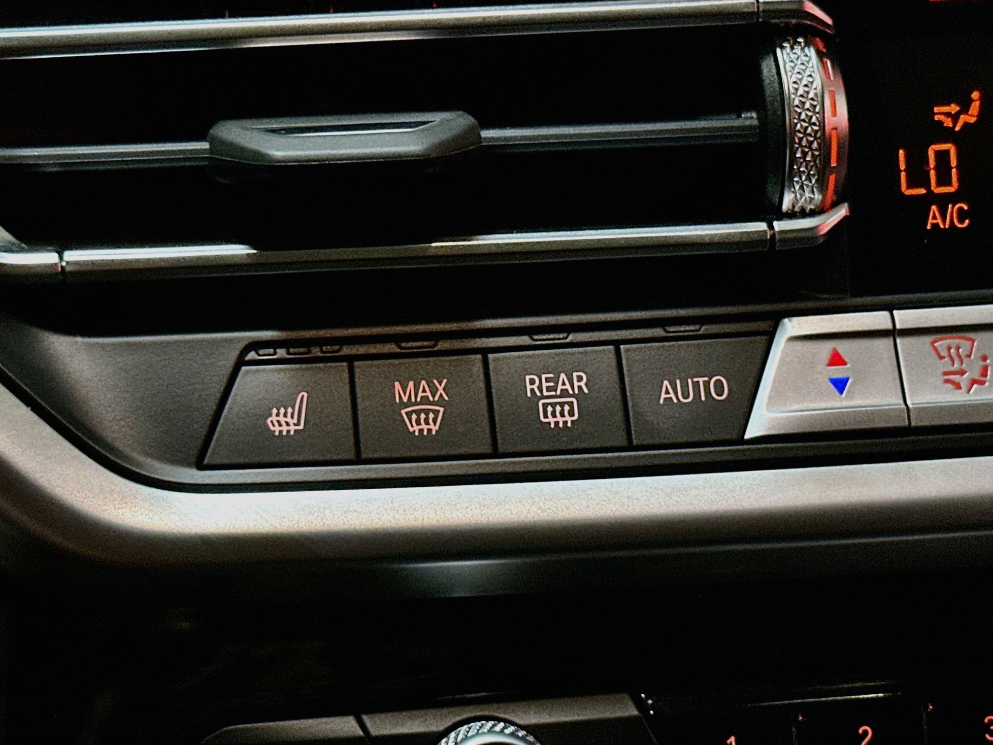 Used 2024 BMW X4 M w/ Executive Package AWD/4WD image 21