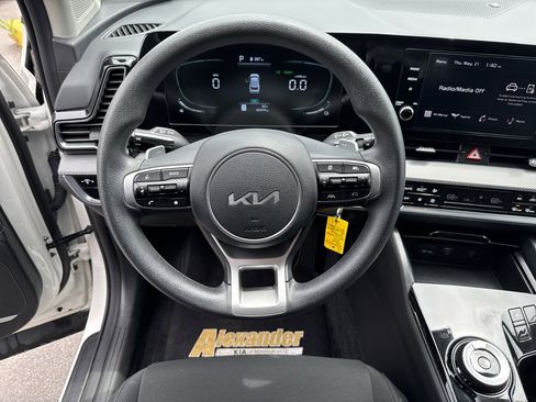 Certified 2023 Kia Sportage LX AWD/4WD image 18