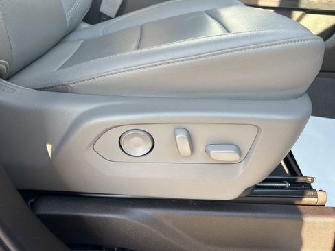 Used 2024 Chevrolet Silverado 1500 LTZ w/ LTZ Premium Package AWD/4WD image 16