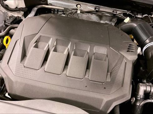 Certified 2025 Audi Q3 2.0T Premium w/ Convenience Package image 31