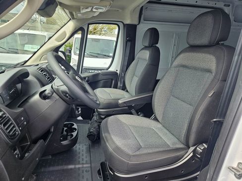 New 2026 RAM ProMaster 2500 w/ Convenience Group FWD image 23