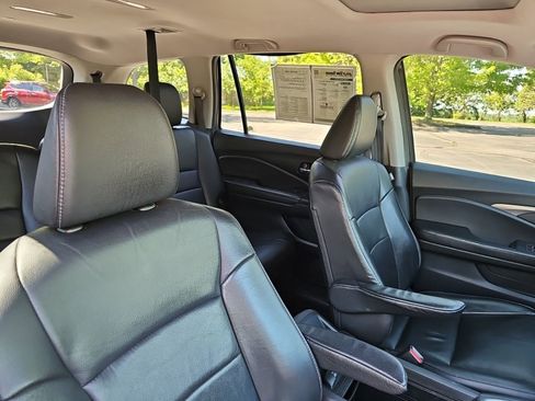 Used 2018 Honda Pilot EX-L image 11
