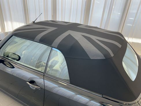 New 2026 MINI Cooper S image 31