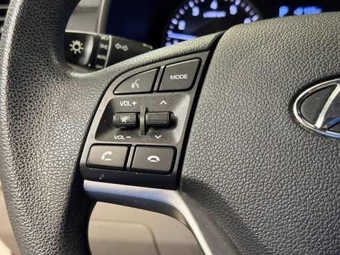 Used 2019 Hyundai Tucson Value FWD image 29