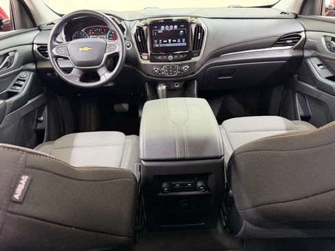 Used 2019 Chevrolet Traverse LT FWD image 32