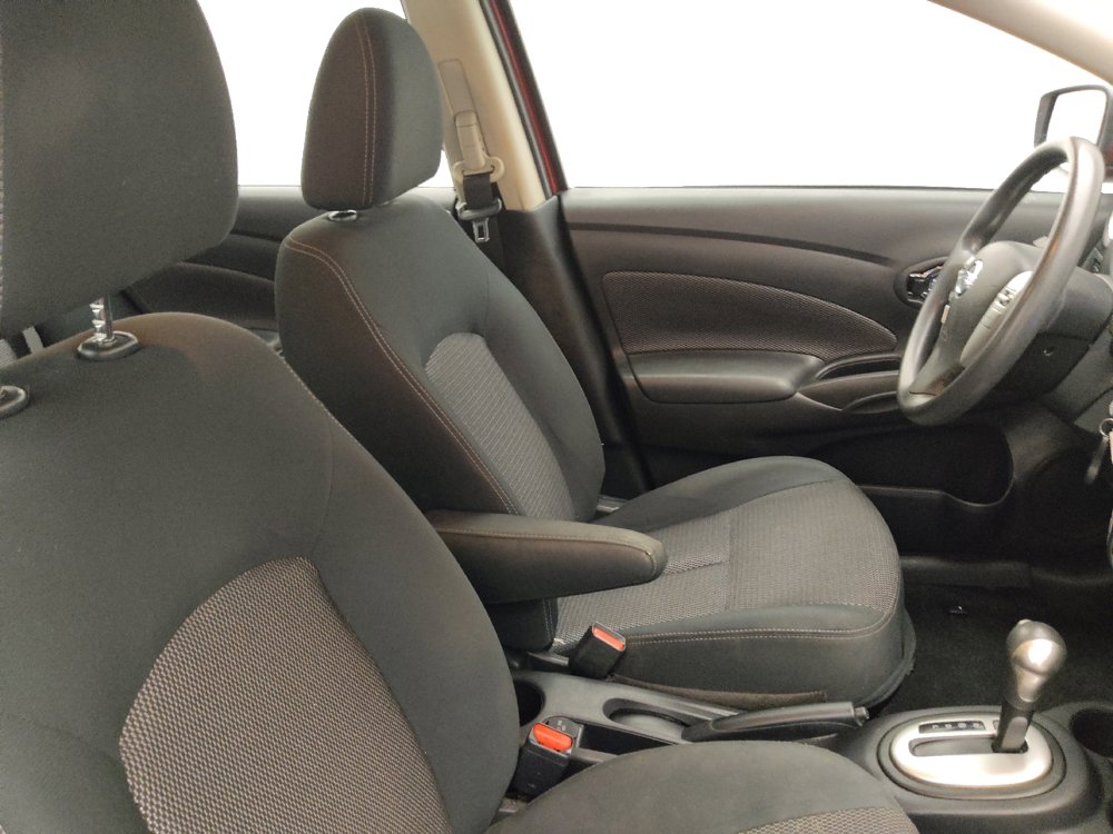 Used 2019 Nissan Versa SV FWD image 21