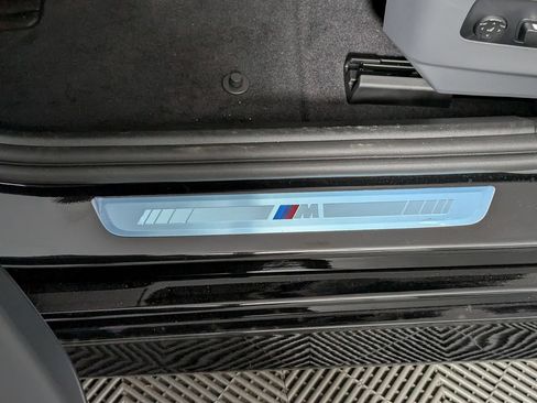 New 2027 BMW 550e xDrive w/ Premium Package AWD/4WD image 11