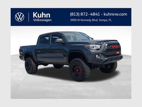 Used 2019 Toyota Tacoma TRD Off-Road AWD/4WD image 1
