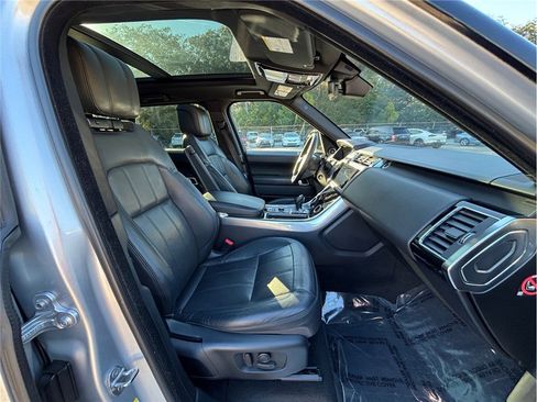Used 2019 Land Rover Range Rover Sport HSE AWD/4WD image 47