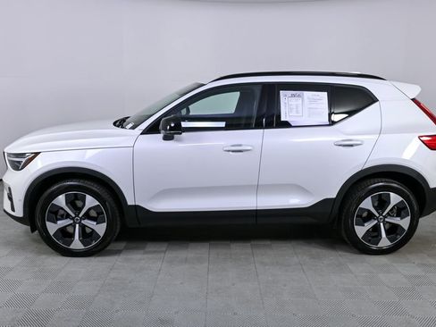 Certified 2026 Volvo XC40 B5 Plus w/ Protection Package Premier image 2