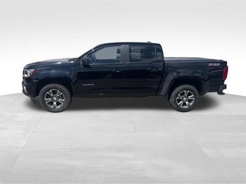 Used 2020 Chevrolet Colorado Z71 AWD/4WD image 3