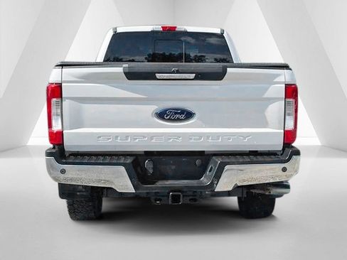 Used 2017 Ford F250 Lariat w/ Chrome Package AWD/4WD image 6