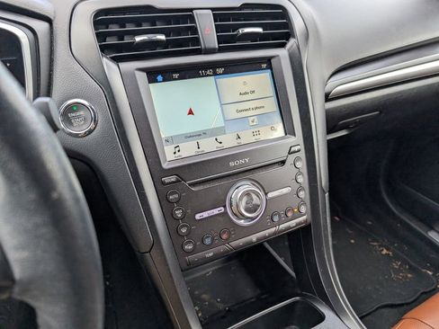 Used 2019 Ford Fusion Energi Titanium image 16