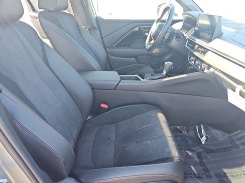 Used 2025 Acura ADX A-Spec image 10
