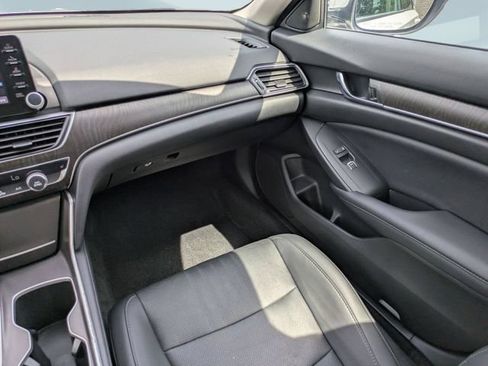 Used 2021 Honda Accord EX-L image 17