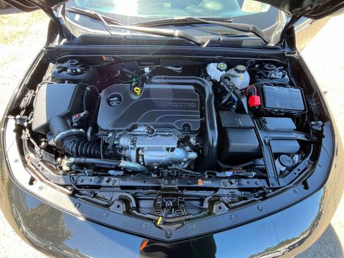 Used 2024 Chevrolet Malibu LT image 32