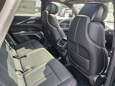 New 2026 Cadillac Lyriq V w/ Exterior Carbon Fiber Package image 24