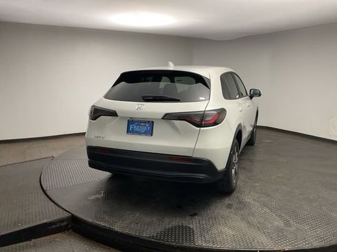 New 2026 Honda HR-V LX image 7