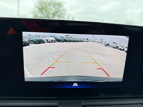 Used 2025 Chevrolet TrailBlazer LS FWD image 22