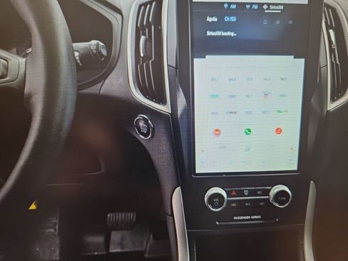 Used 2022 Ford Edge SEL w/ Convenience Package image 9