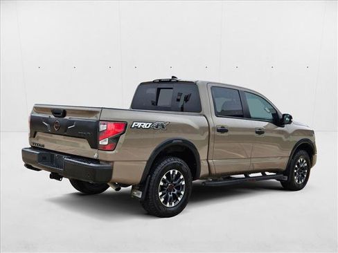 Used 2024 Nissan Titan PRO-4X w/ Pro-4x Convenience Package image 5