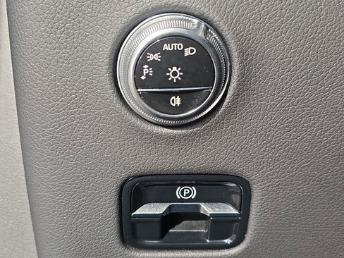 Certified 2024 Mercedes-Benz GLC 300 4MATIC w/ AMG Line image 29