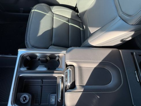 New 2026 Ford Expedition Max Platinum image 14