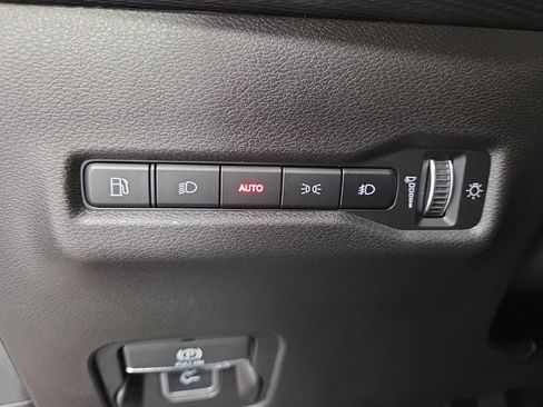 New 2026 Jeep Cherokee Limited AWD/4WD image 32
