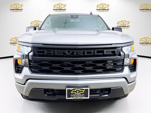 Used 2026 Chevrolet Silverado 1500 Custom w/ Turbomax Blackout Package image 2