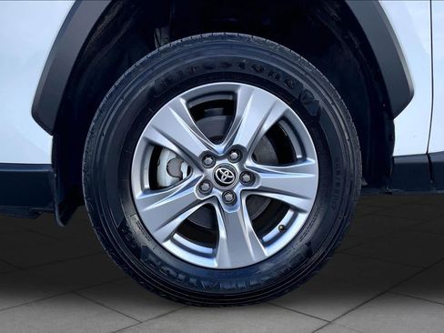 Certified 2025 Toyota RAV4 XLE FWD image 11