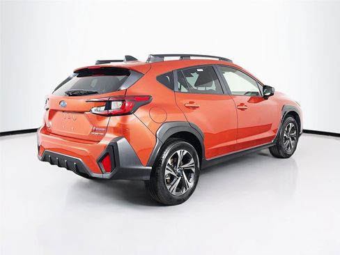 Used 2025 Subaru Crosstrek 2.0i Premium image 7