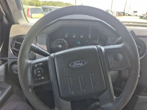 Used 2015 Ford F250 XL w/ XL Appearance Package RWD image 29