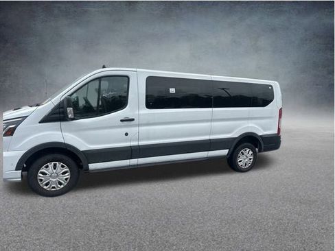 Used 2023 Ford Transit 350 XLT image 12