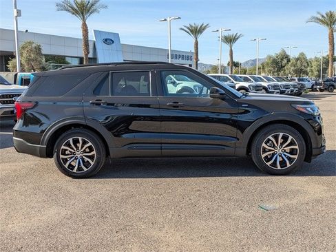New 2026 Ford Explorer ST-Line image 31