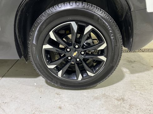 Used 2023 Chevrolet TrailBlazer LT w/ Convenience Package image 13