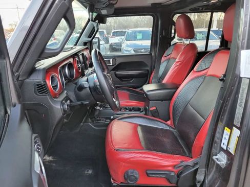 Used 2018 Jeep Wrangler Unlimited Rubicon w/ Dual Top Group AWD/4WD image 10