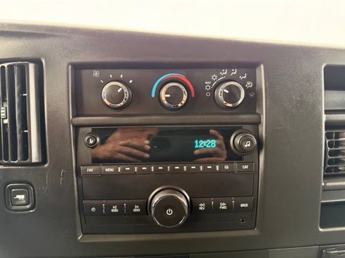 Used 2021 Chevrolet Express 2500 w/ Driver Convenience Package RWD image 28
