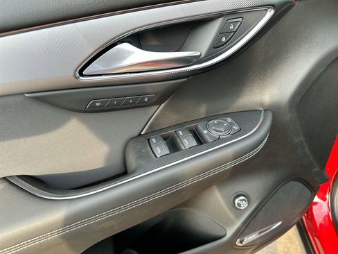 New 2025 Buick Envision Sport Touring image 19