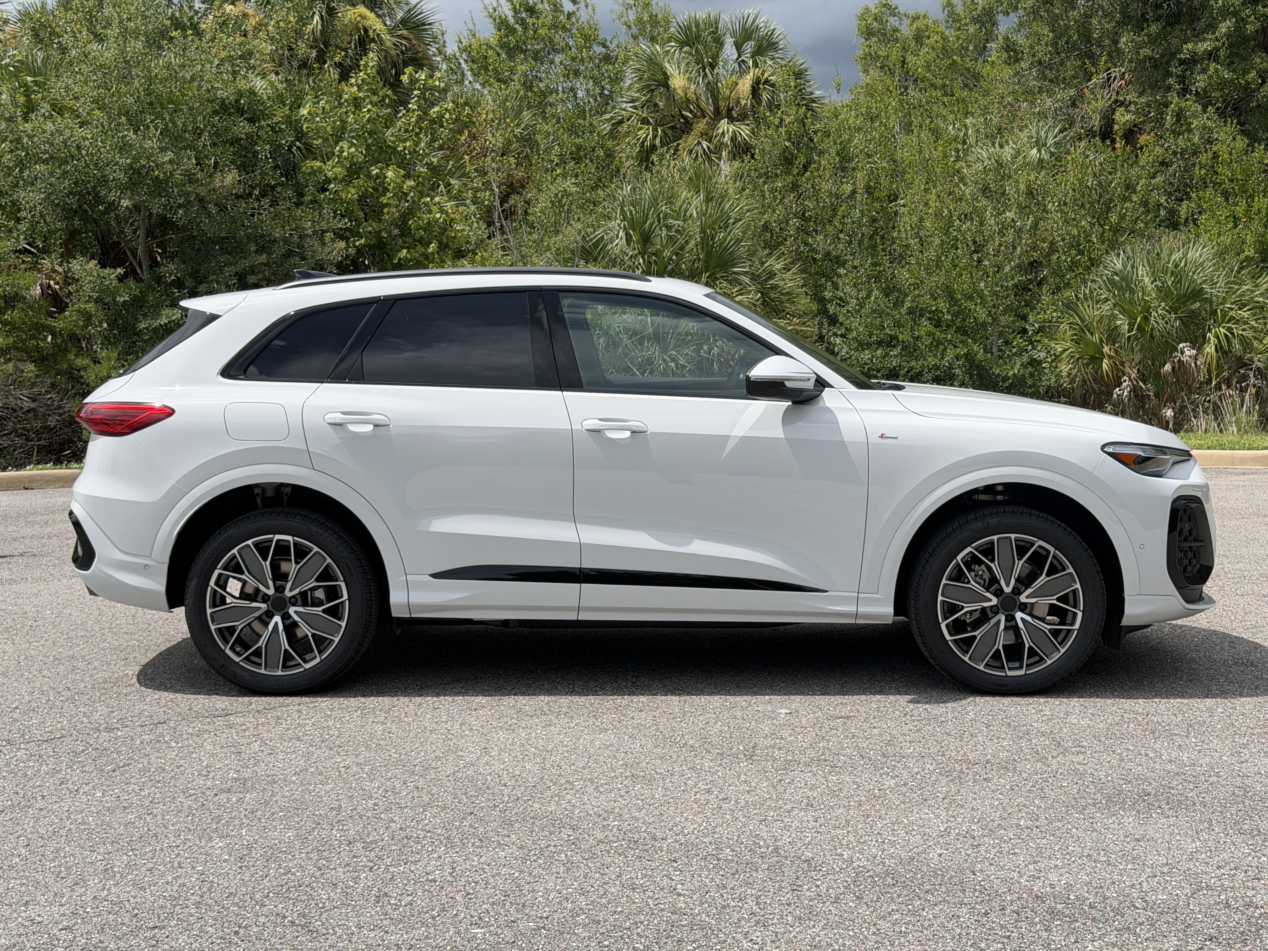 New 2026 Audi Q5 Premium Plus AWD/4WD image 8
